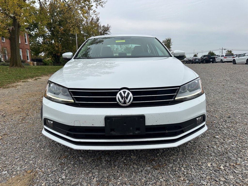 Used 2017 Volkswagen Jetta SEL FWD image 2