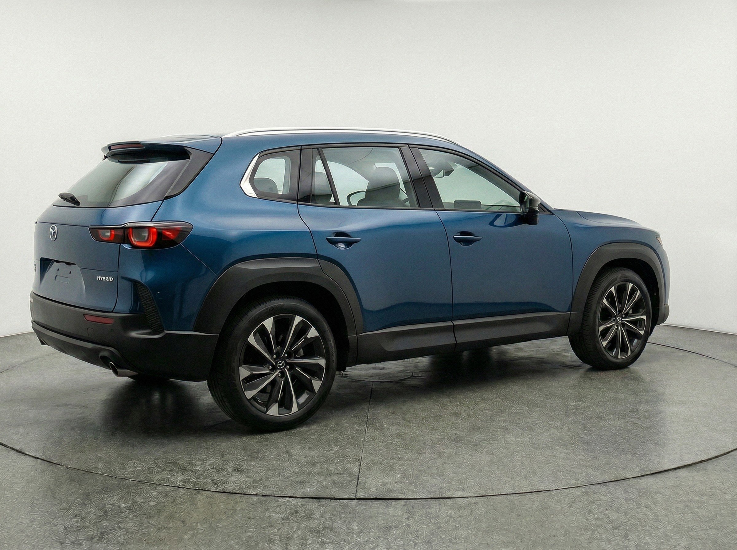 Used 2025 MAZDA CX-50 2.5 Hybrid w/ Premium Plus Pkg image 9