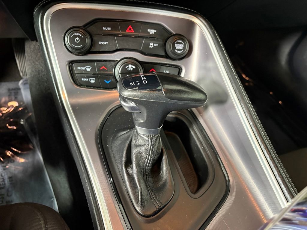 Used 2022 Dodge Challenger SXT w/ Blacktop Package image 20
