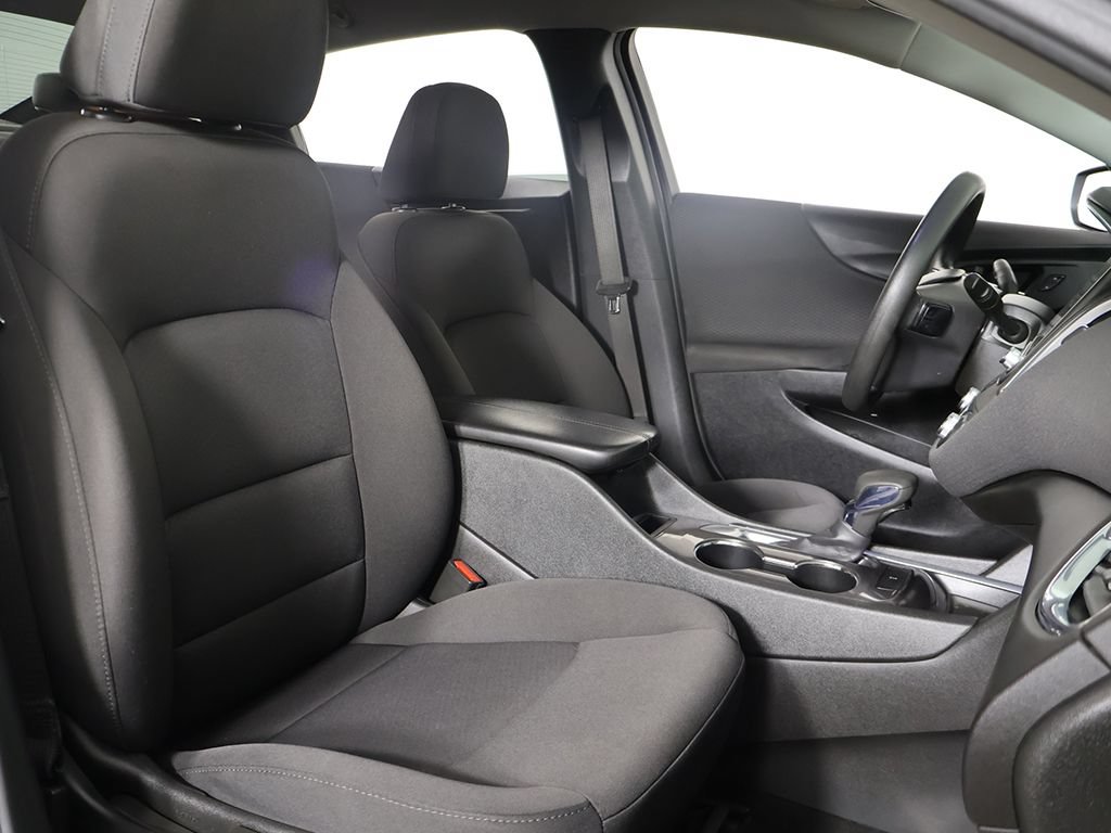 Used 2021 Chevrolet Malibu LT FWD image 26