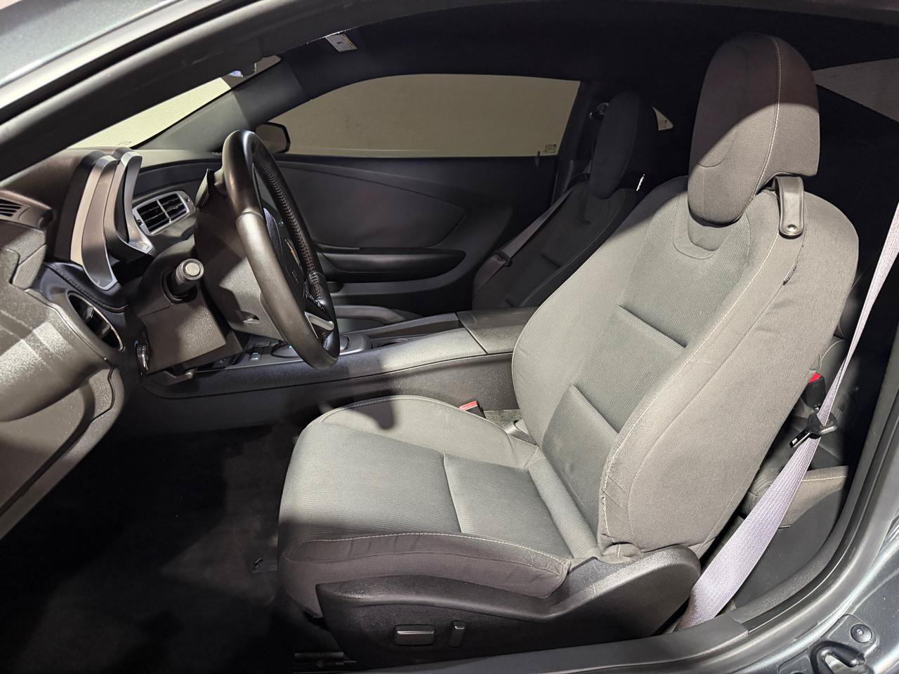 Used 2015 Chevrolet Camaro LT w/ RS Package RWD image 10