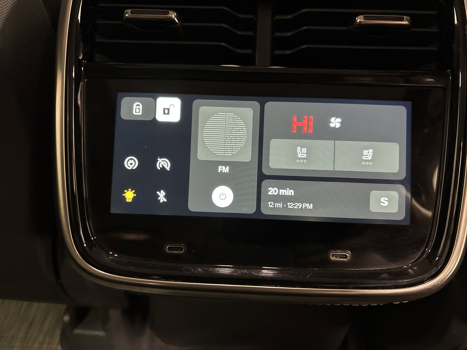 Used 2022 Rivian R1S Launch Edition image 30