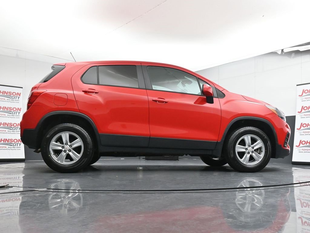 Used 2020 Chevrolet Trax LS w/ Tint and Cruise Package image 43