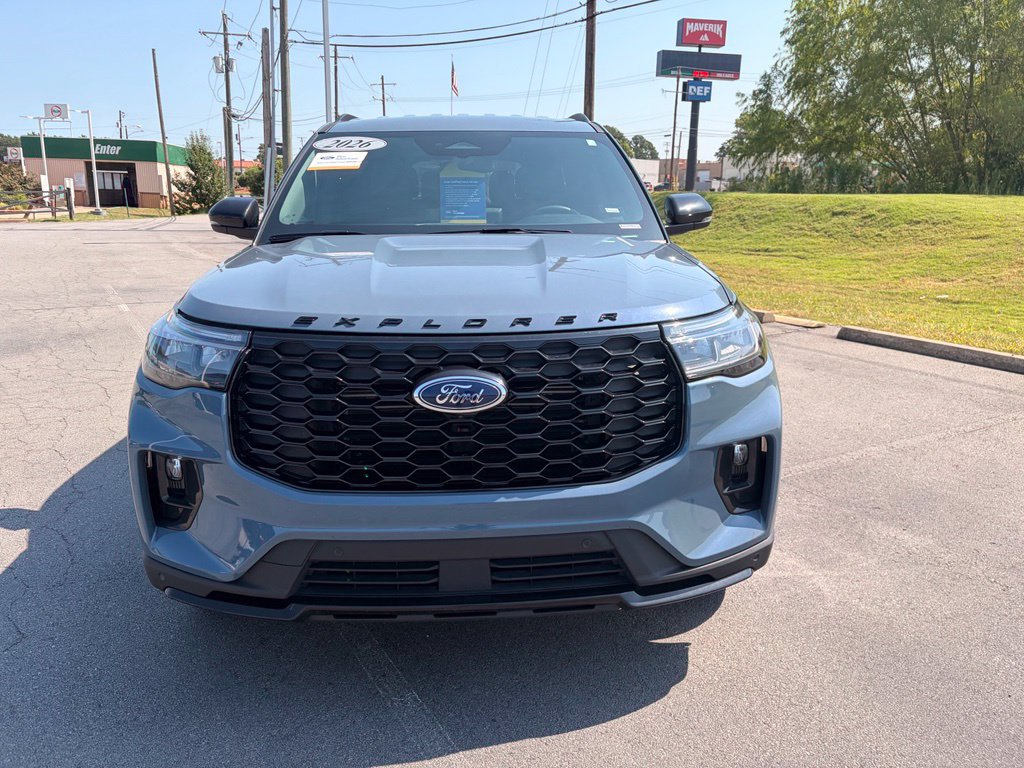 Certified 2026 Ford Explorer ST-Line AWD/4WD image 2