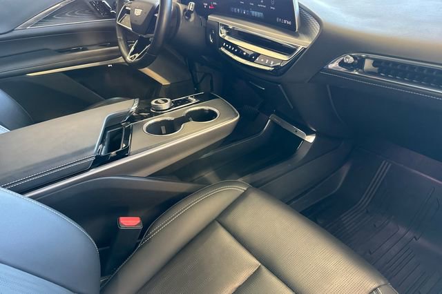 Certified 2024 Cadillac Lyriq Luxury image 16