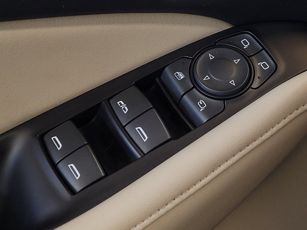 Used 2019 Buick Enclave Premium AWD/4WD image 27