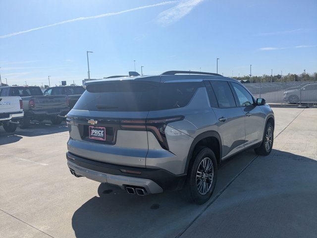 Used 2024 Chevrolet Traverse LT image 5