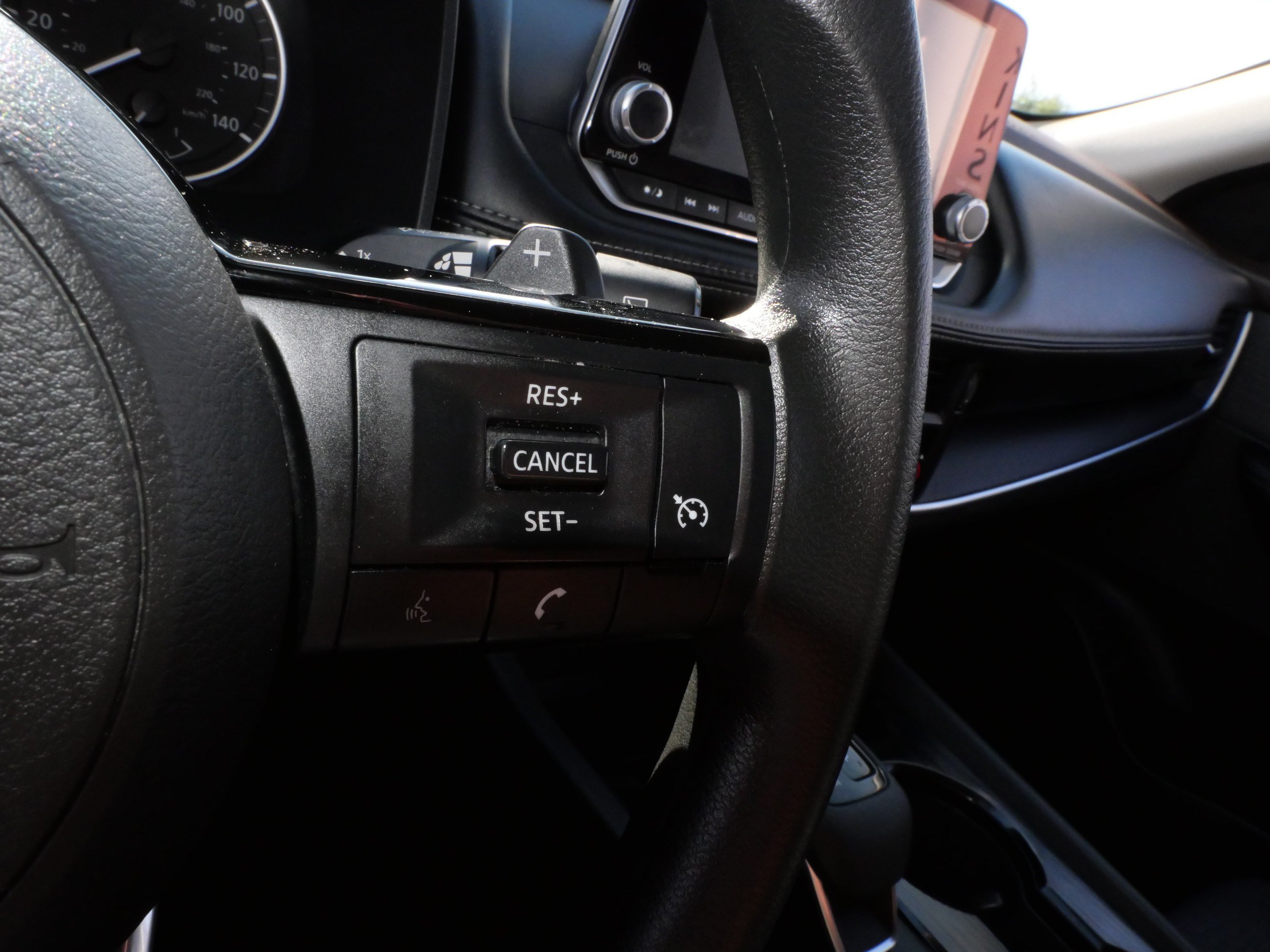 Used 2021 Nissan Rogue S AWD/4WD image 26