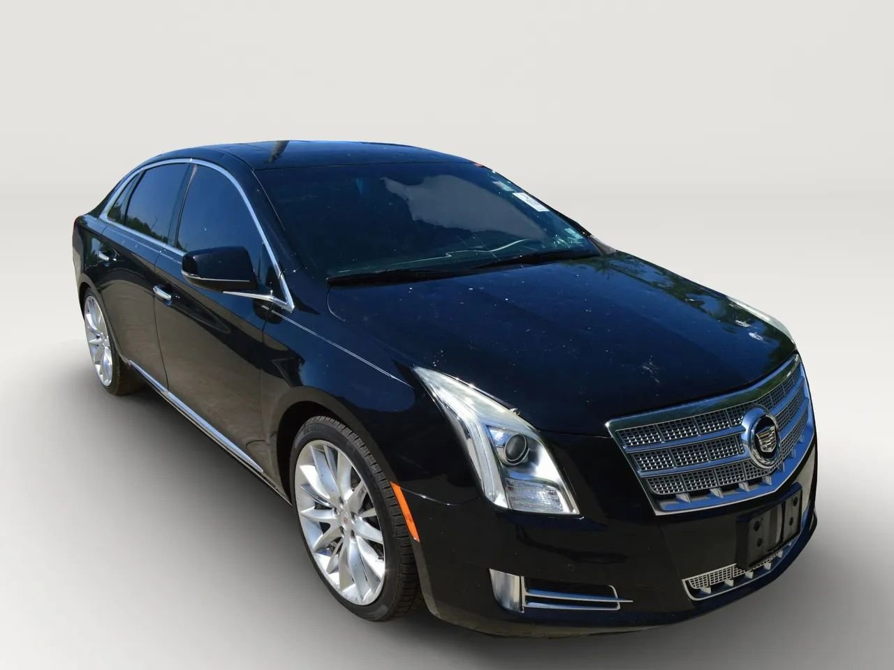 Used 2013 Cadillac XTS Platinum FWD image 8