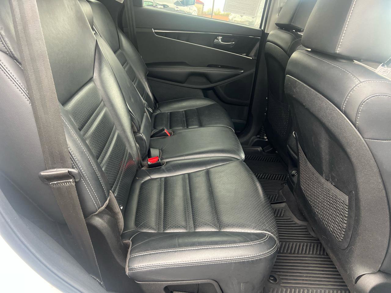 Used 2019 Kia Sorento EX FWD image 15