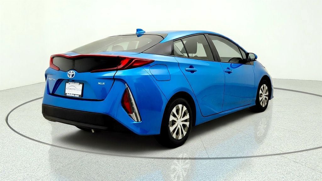 Used 2021 Toyota Prius Prime XLE FWD image 5