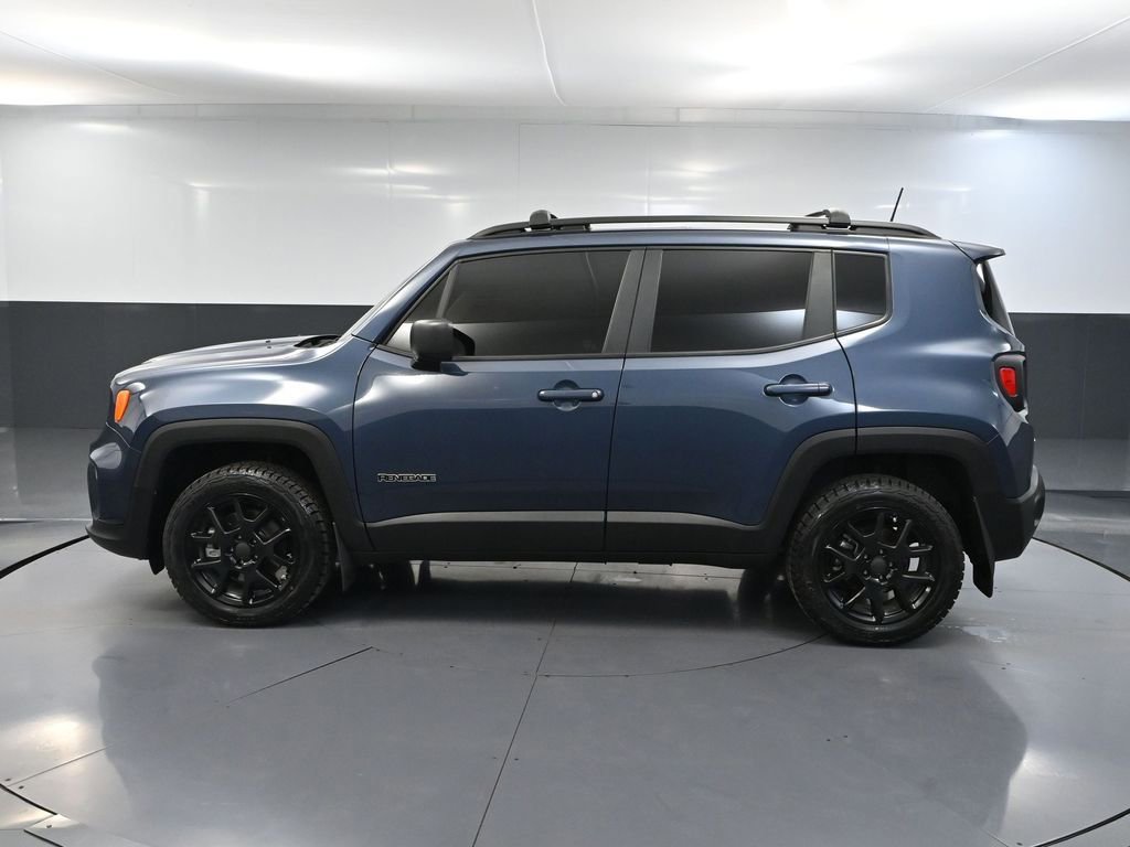 Used 2023 Jeep Renegade Latitude w/ Sun/Sound Group image 11