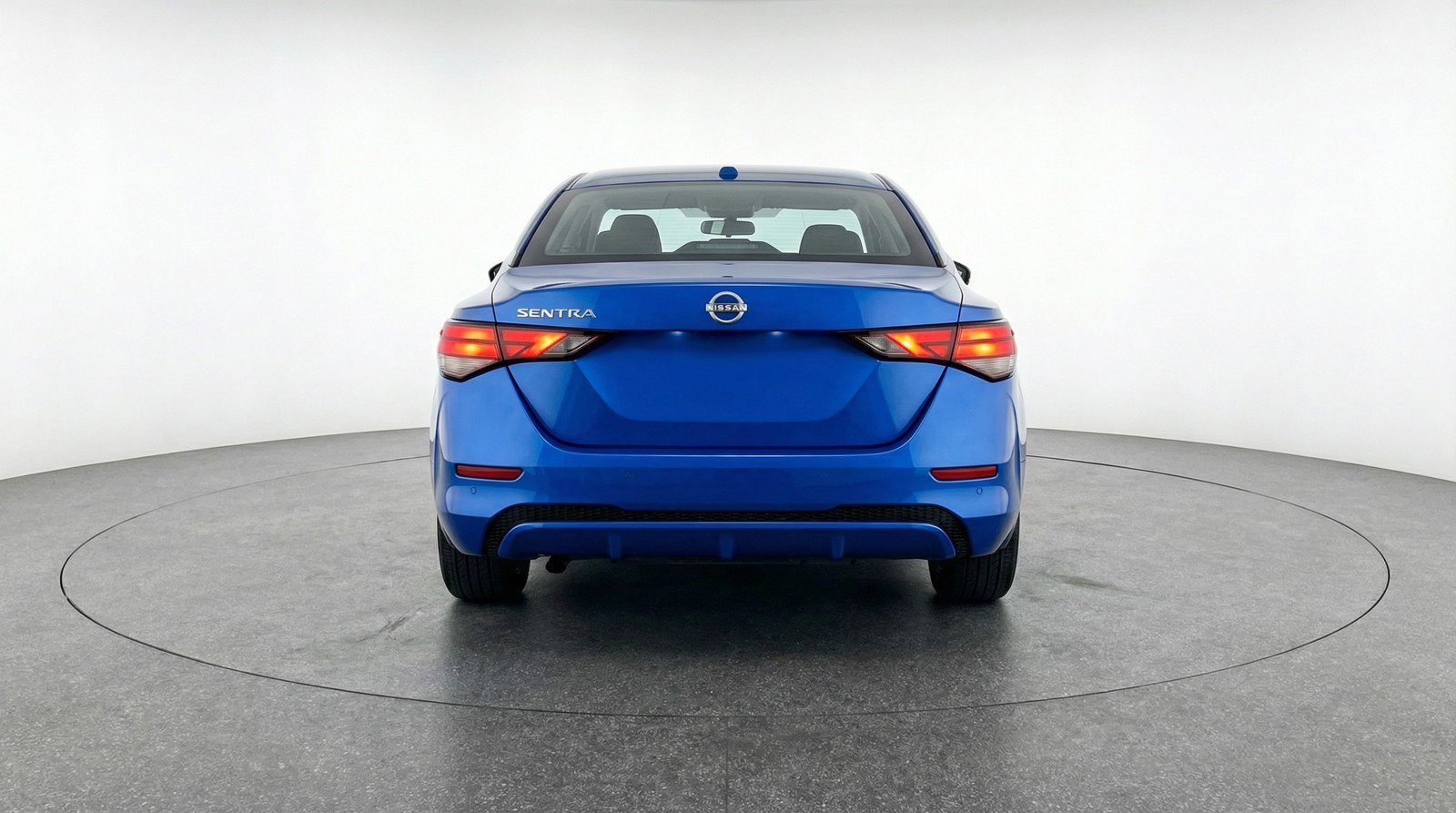 Used 2025 Nissan Sentra SV image 7