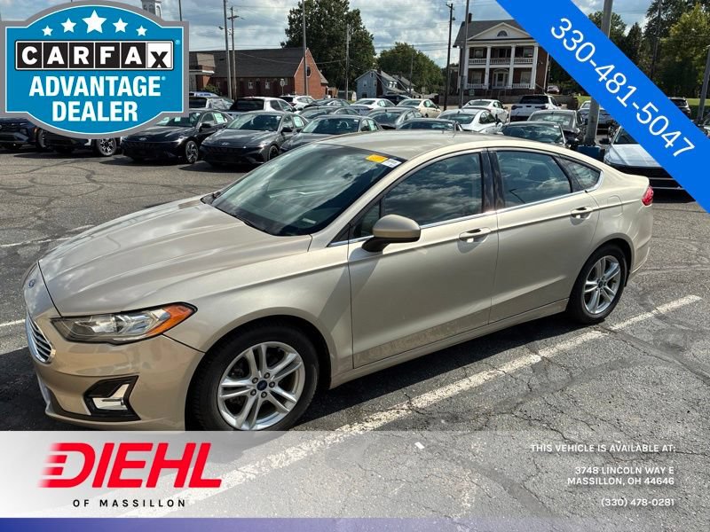 Used 2018 Ford Fusion SE w/ Fusion SE Technology Package FWD image 1