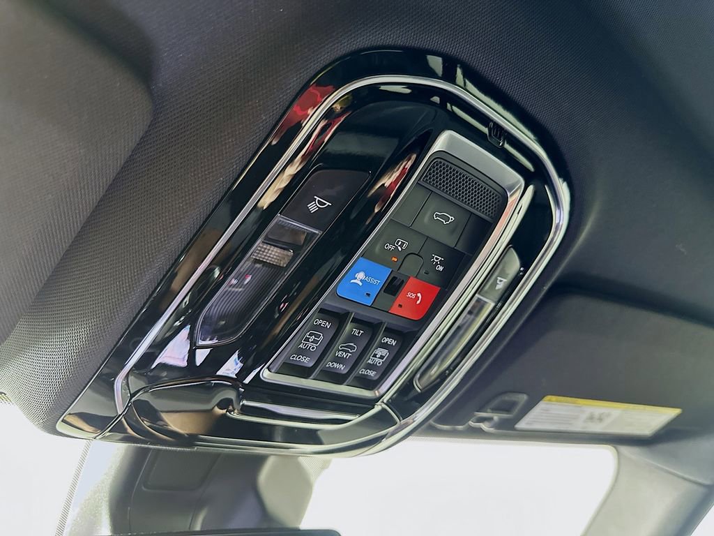 Used 2022 Jeep Grand Cherokee Overland image 29