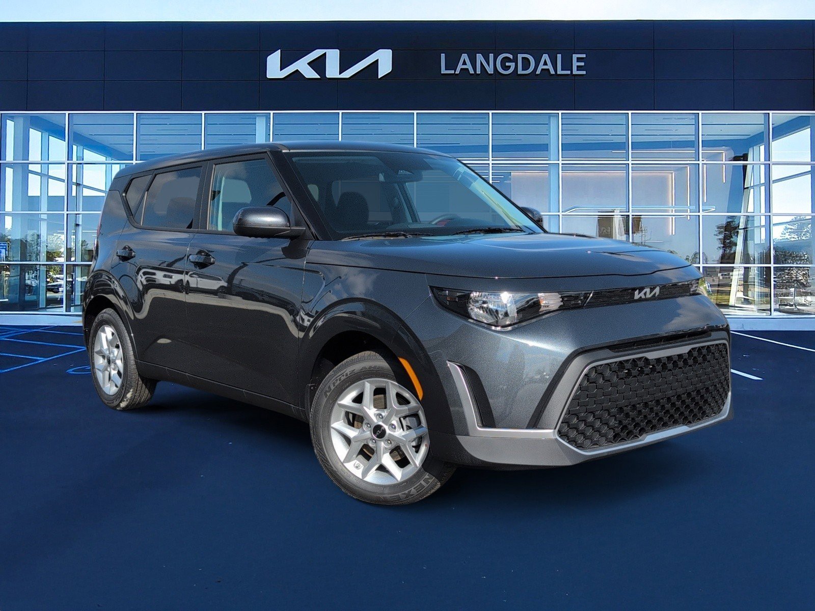 New 2025 Kia Soul LX