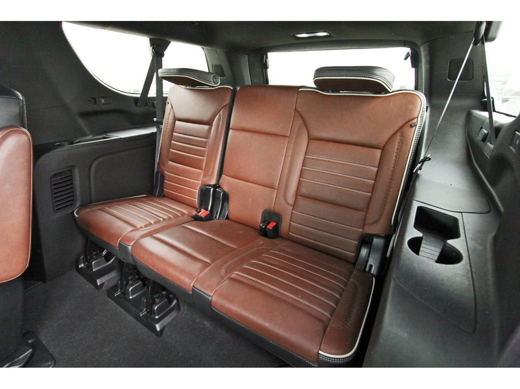 Used 2024 GMC Yukon XL Denali Ultimate image 13