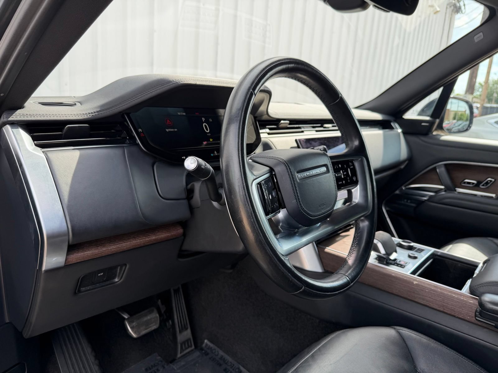 Used 2023 Land Rover Range Rover SE AWD/4WD image 19