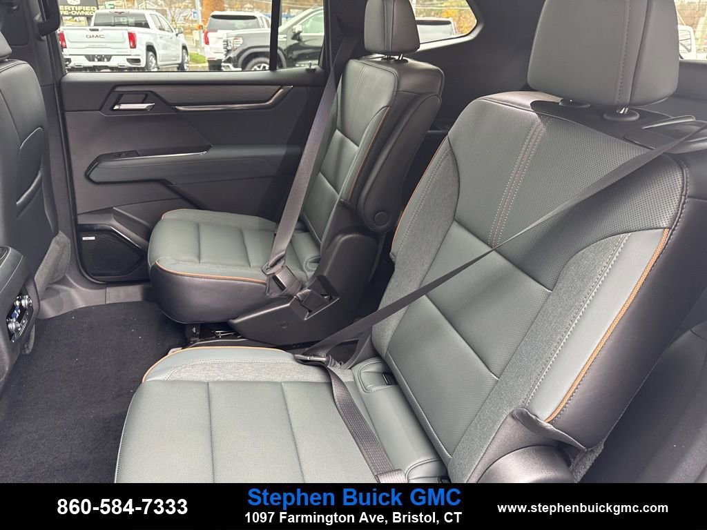 New 2026 GMC Acadia AT4 image 10