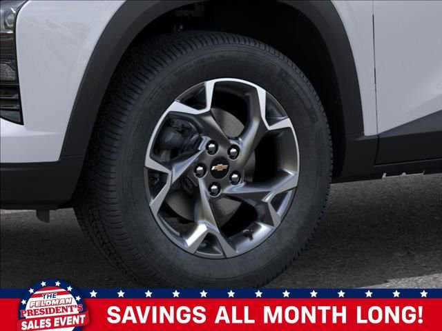 New 2026 Chevrolet Trax LT w/ Driver Confidence Package image 9