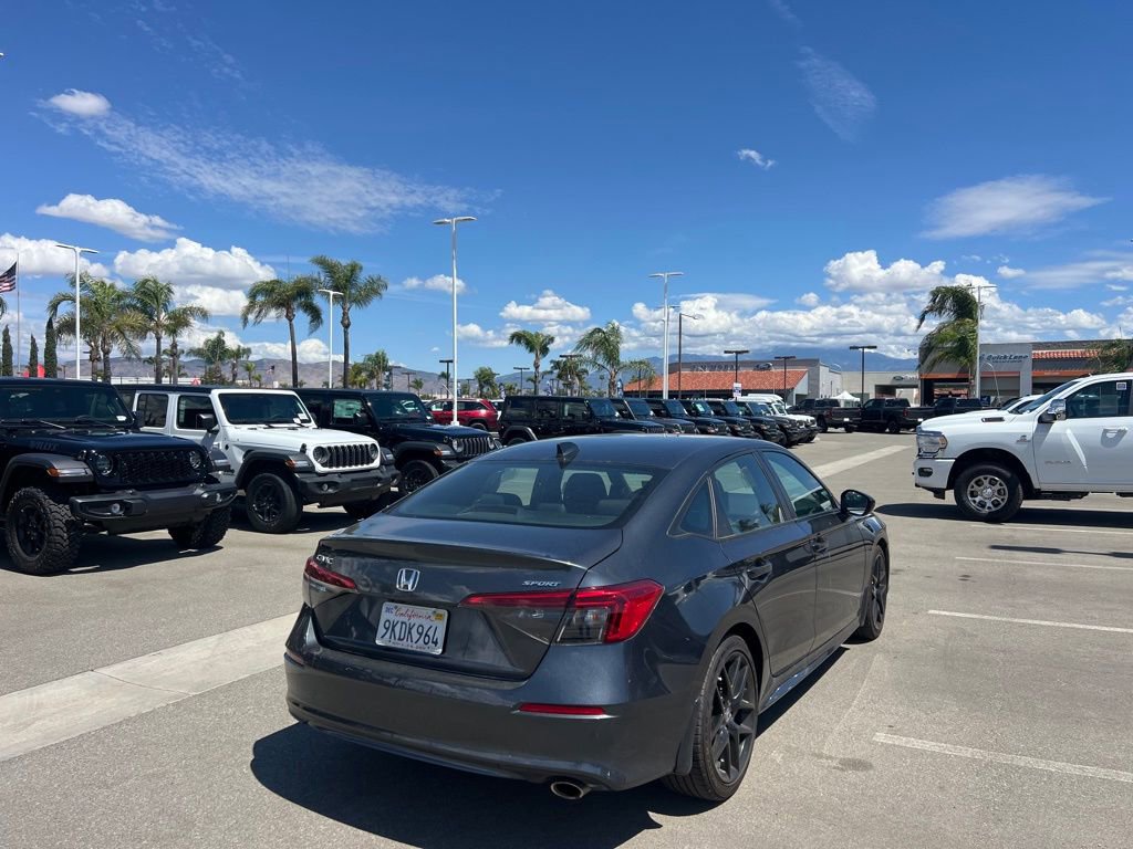 Used 2024 Honda Civic Sport image 8