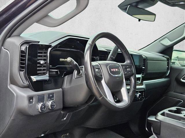 Used 2022 GMC Sierra 1500 Elevation RWD image 10