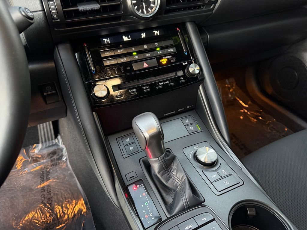 Used 2025 Lexus IS 300 IS 300 w/ Premium Package image 25
