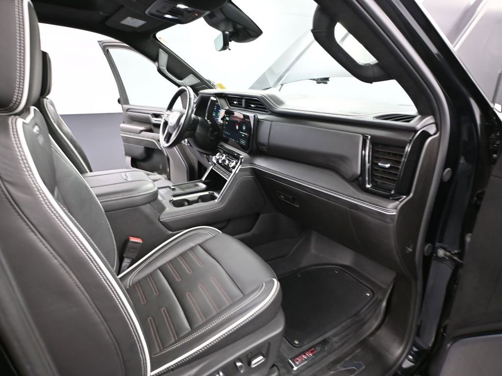 Used 2024 GMC Sierra 2500 AT4X image 53