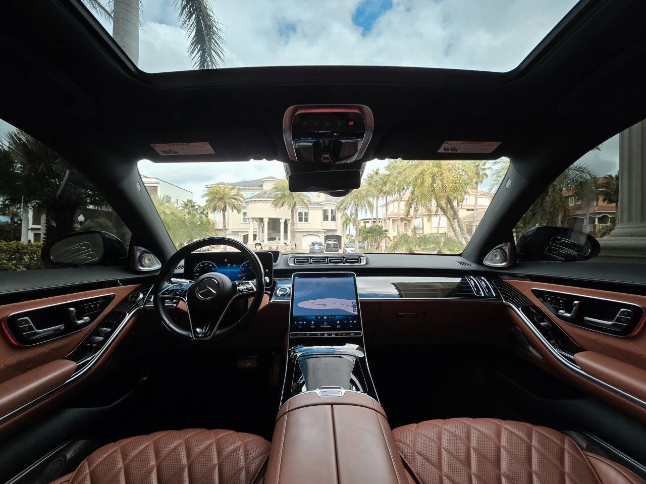 Used 2022 Mercedes-Benz S 580 4MATIC Sedan w/ Rear Seat Package image 12