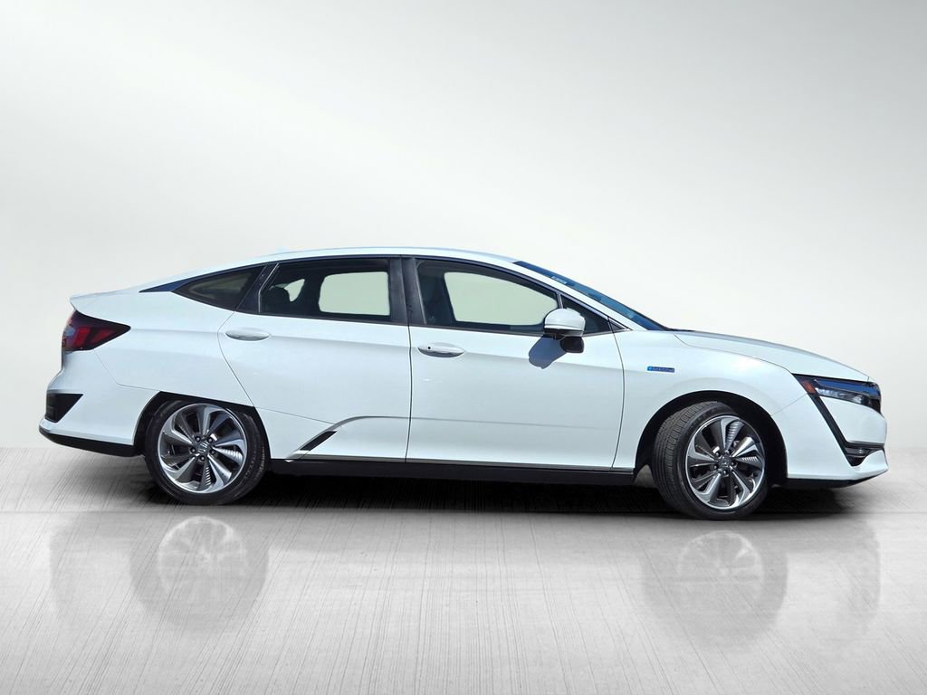 Used 2019 Honda Clarity Plug-In Hybrid image 3