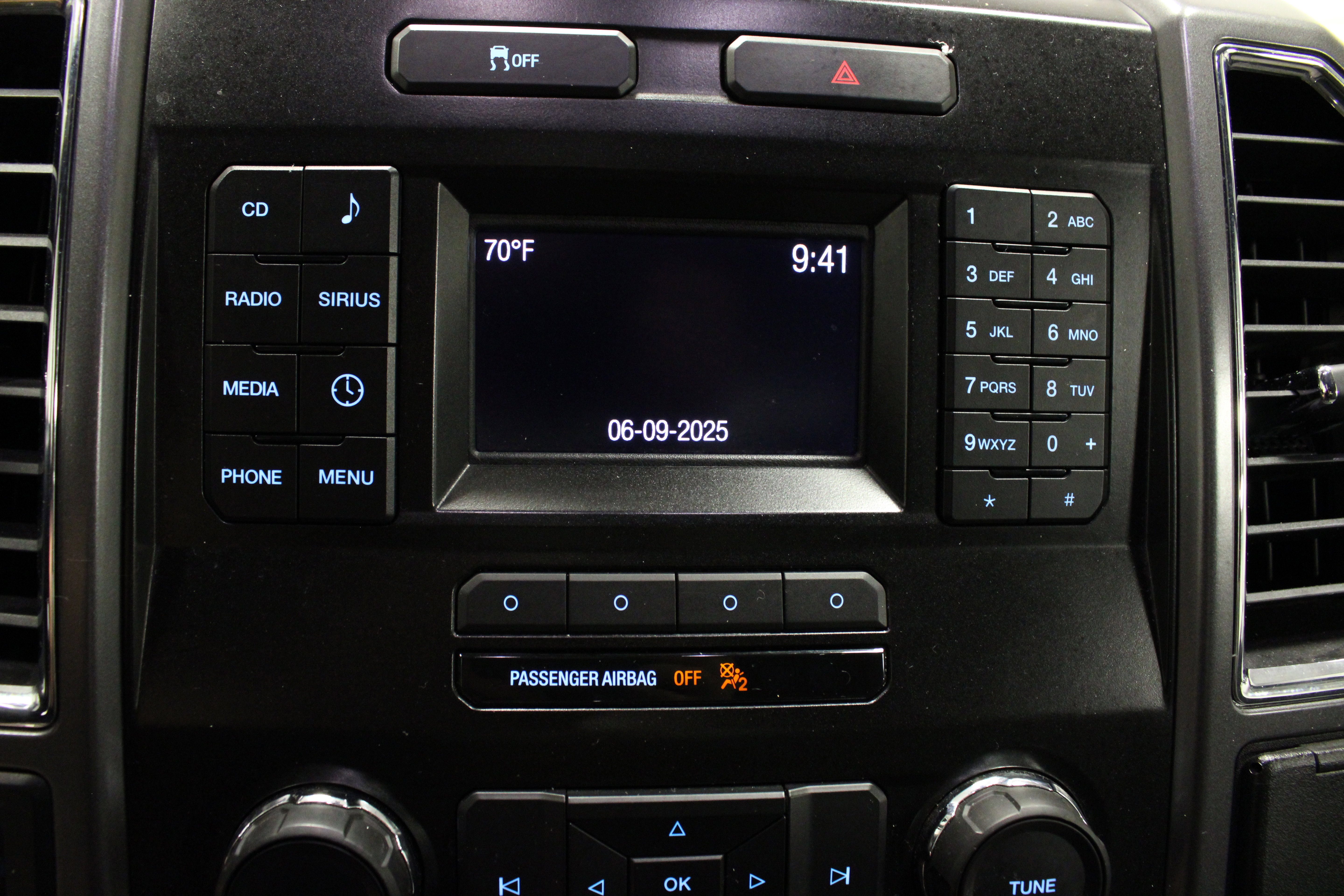 Used 2016 Ford F150 XLT w/ Equipment Group 301A Mid RWD image 25