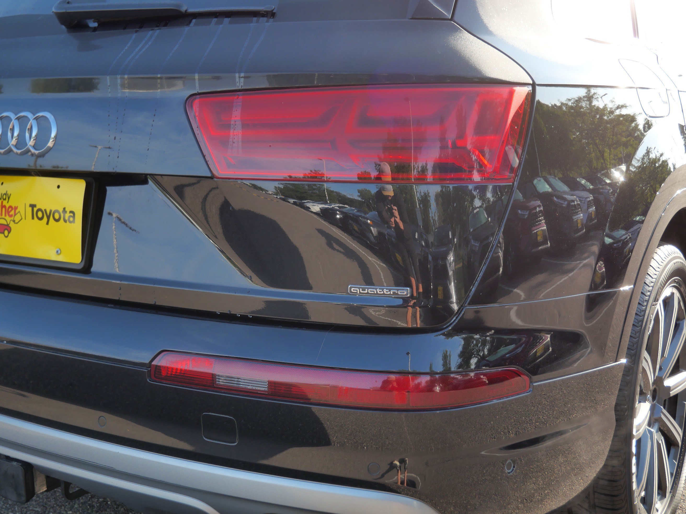 Used 2019 Audi Q7 3.0T Premium Plus AWD/4WD image 17