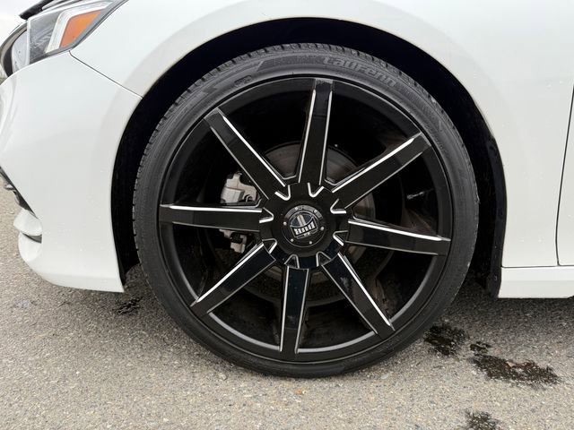 Used 2018 Honda Accord Touring image 33