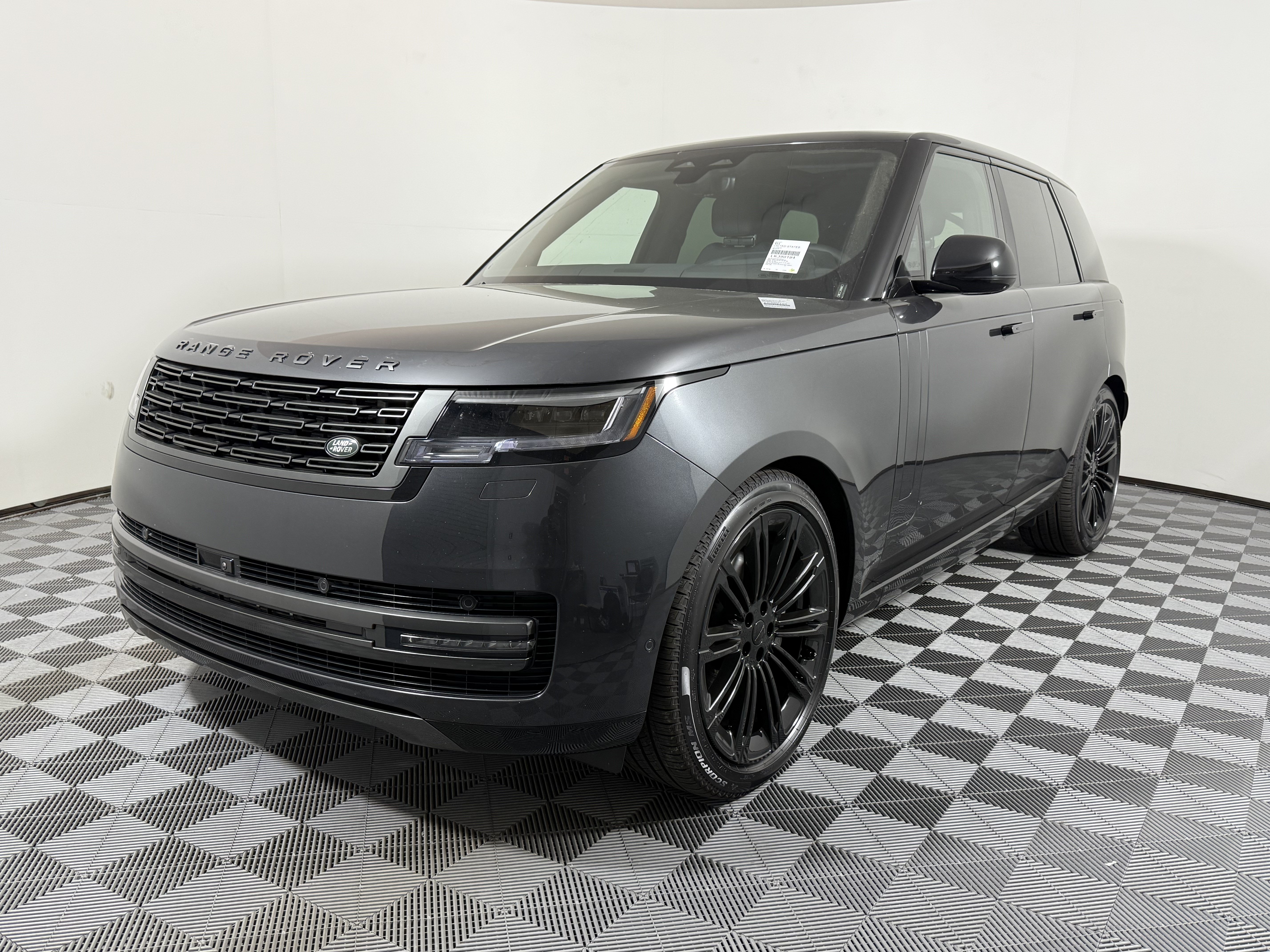 New 2026 Land Rover Range Rover SE AWD/4WD image 1