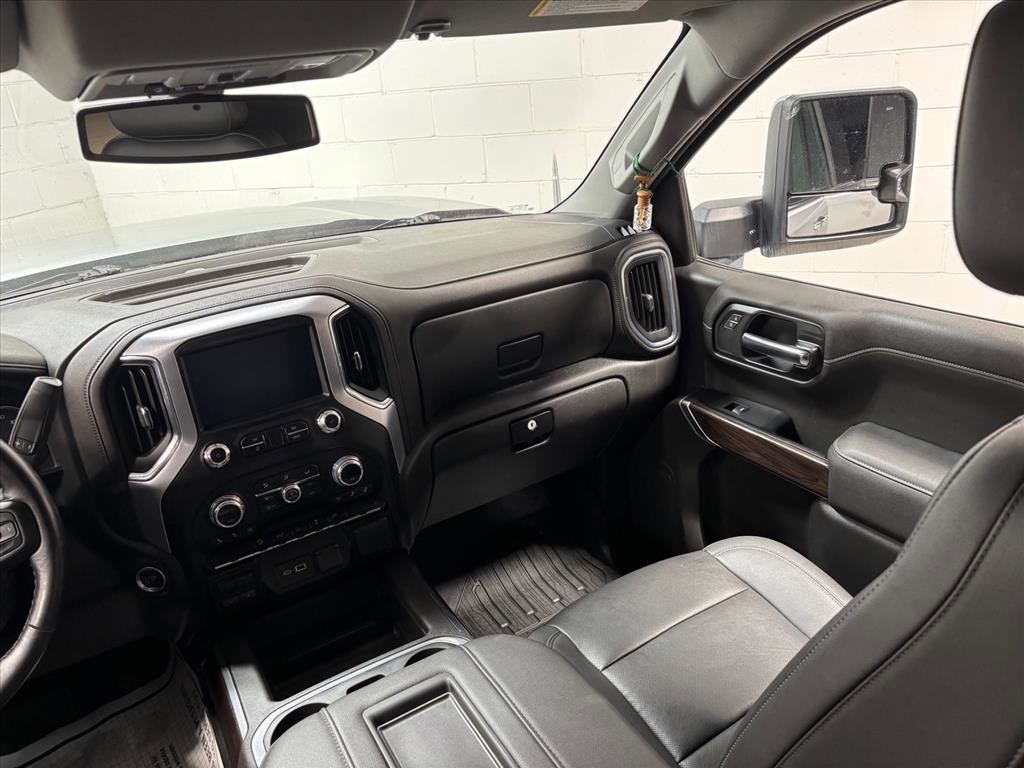 Used 2022 GMC Sierra 1500 SLT w/ SLT Premium Package image 32