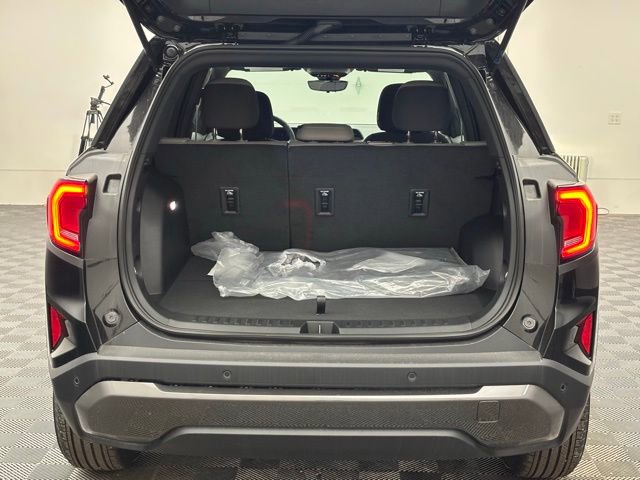 New 2026 GMC Terrain Elevation w/ Technology Package II AWD/4WD image 10
