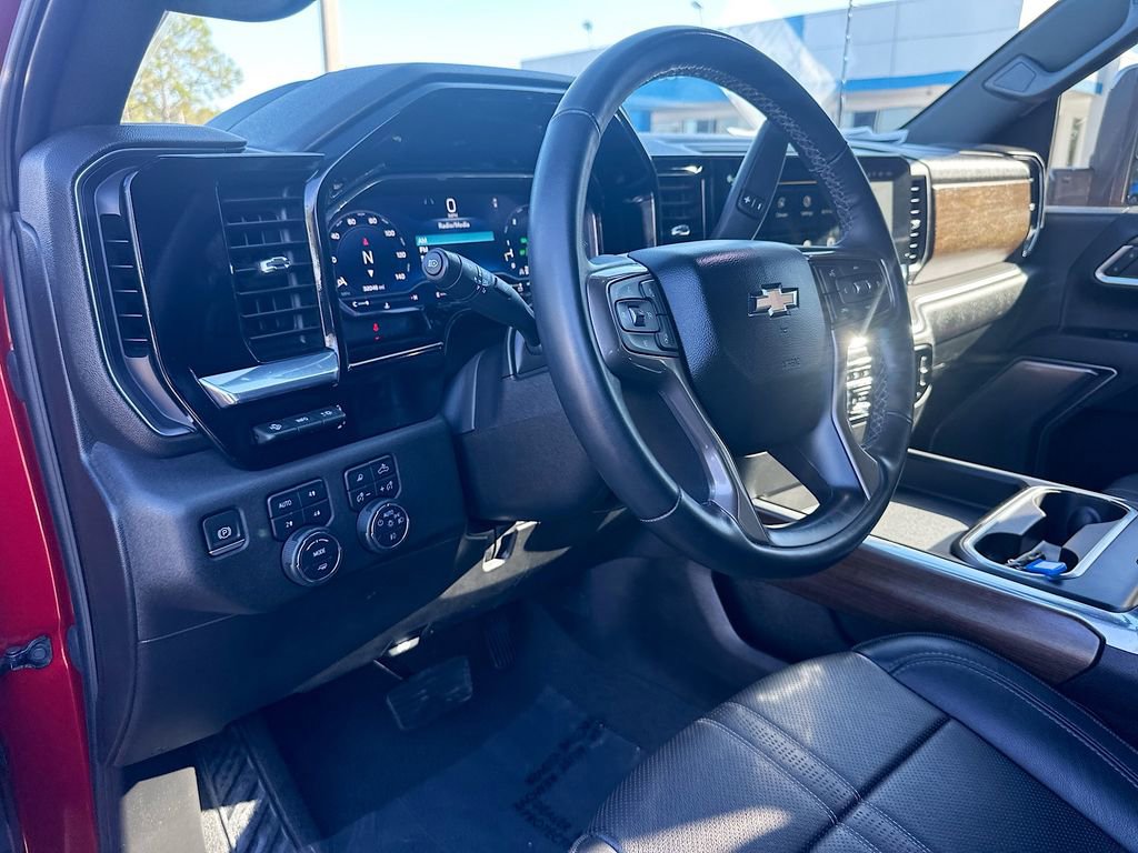 Certified 2024 Chevrolet Silverado 2500 High Country w/ Technology Package image 10