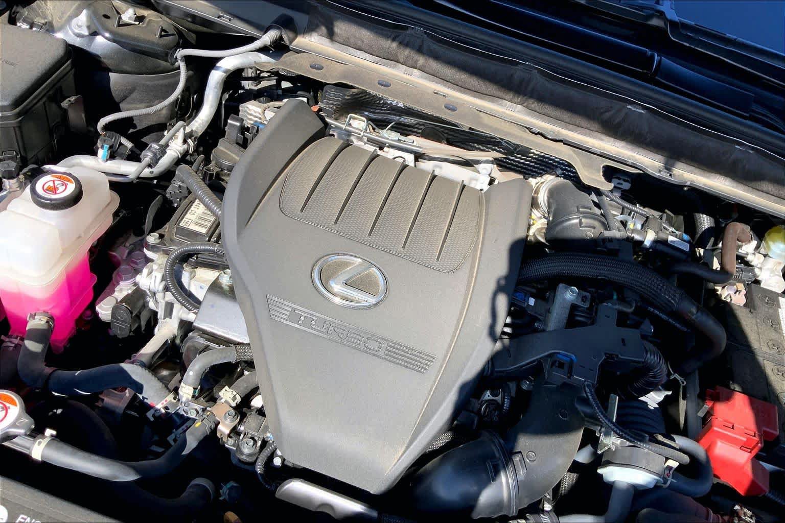 Certified 2023 Lexus RX 350 F Sport w/ Accessory Package AWD/4WD image 33
