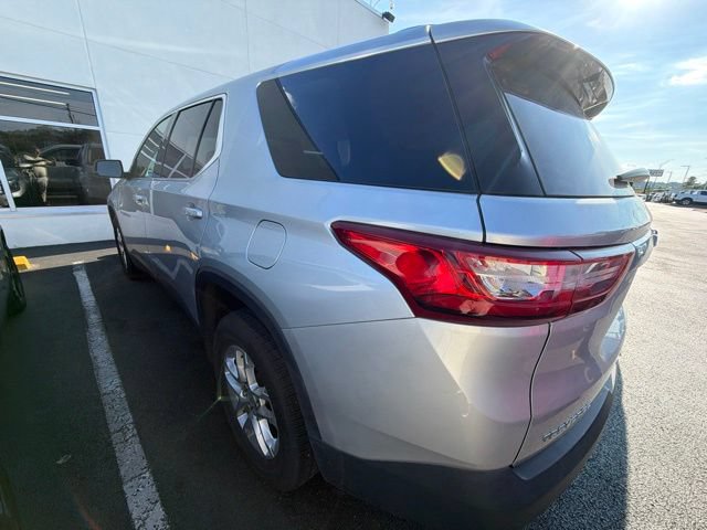 Used 2020 Chevrolet Traverse LS w/ LPO, Floor Liner Package FWD image 8