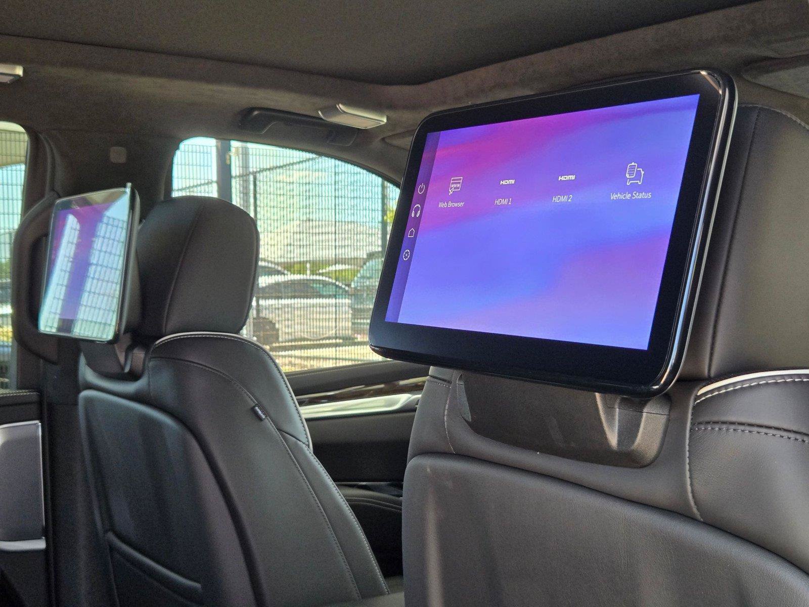 New 2026 Cadillac Escalade Platinum Sport w/ LPO, ONYX Package AWD/4WD image 31