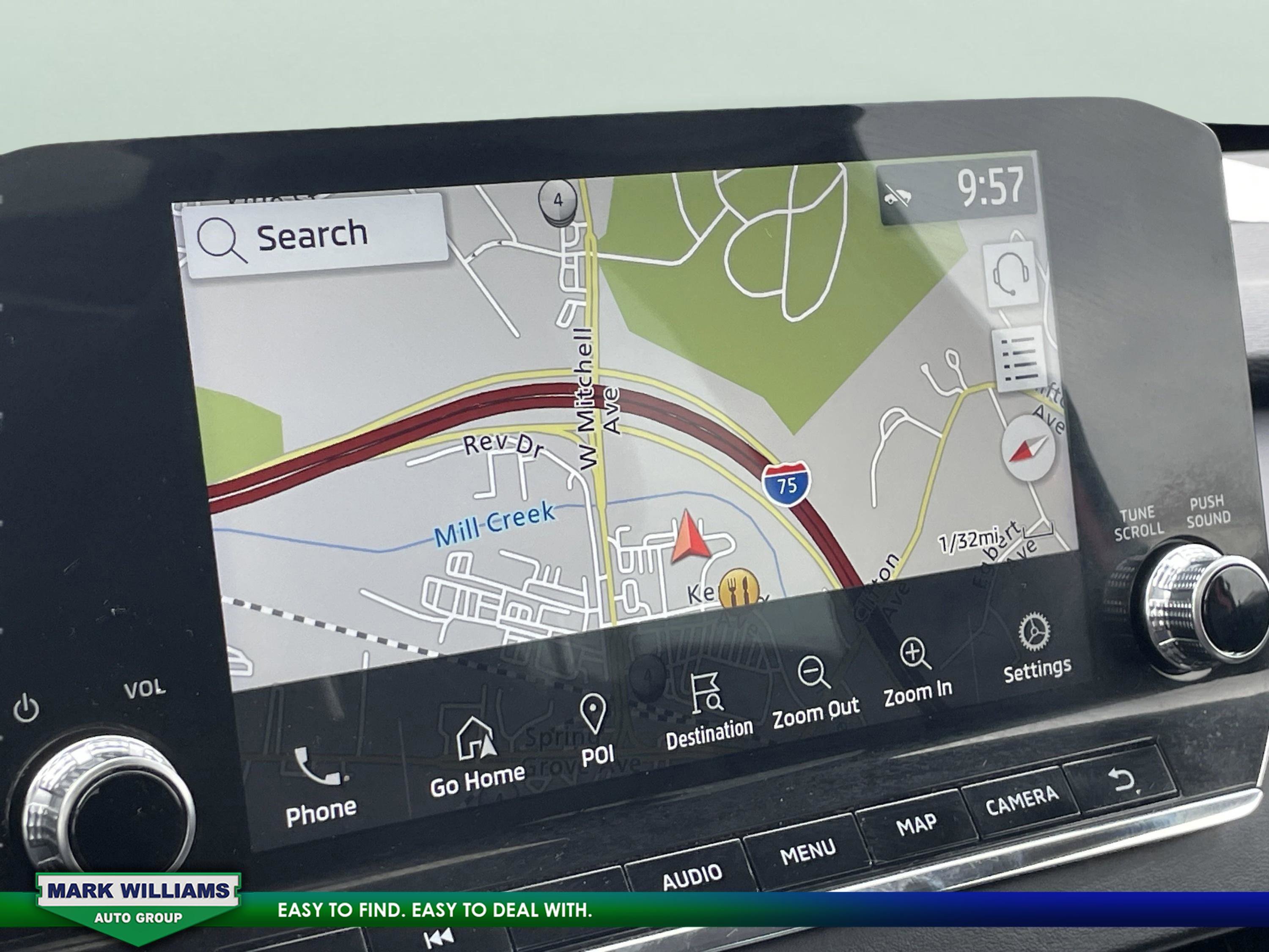 Used 2023 Mitsubishi Outlander SEL image 18