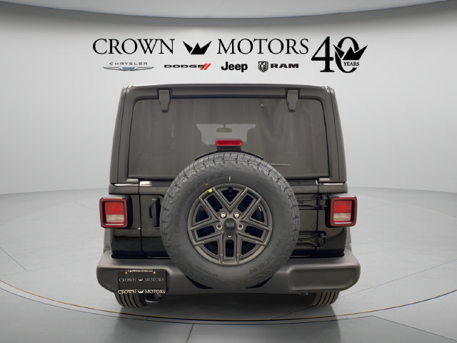 Used 2026 Jeep Wrangler Unlimited Sport AWD/4WD image 5