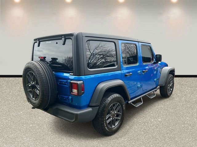 Used 2024 Jeep Wrangler Sport S image 5