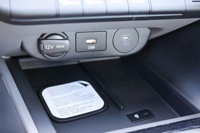 New 2026 Hyundai Elantra Sport image 17