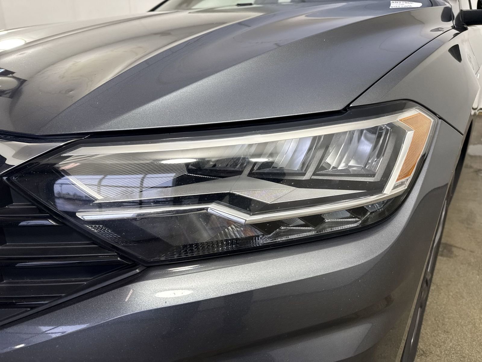 Used 2019 Volkswagen Jetta R-Line w/ R-Line Cold Weather Package image 26