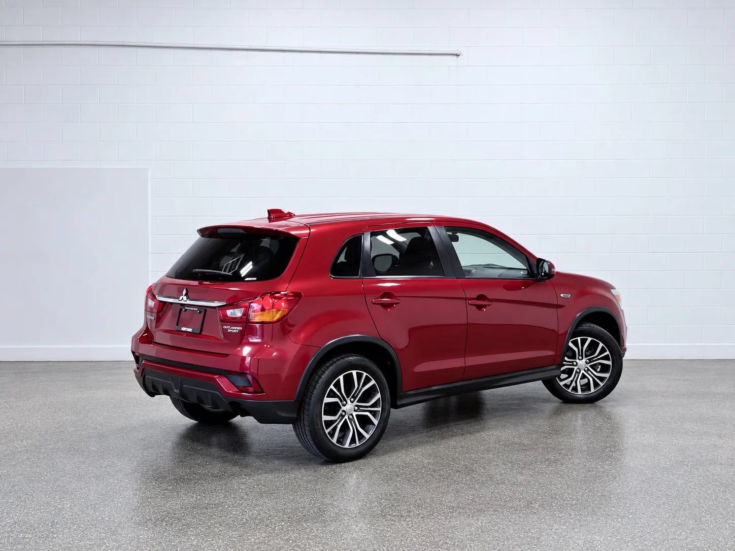 Used 2019 Mitsubishi Outlander Sport SE AWD/4WD image 3