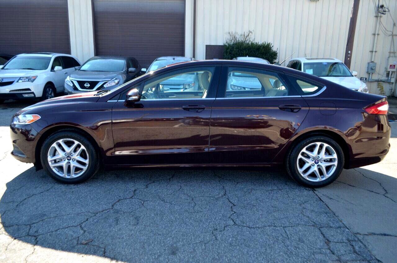 Used 2013 Ford Fusion SE image 4