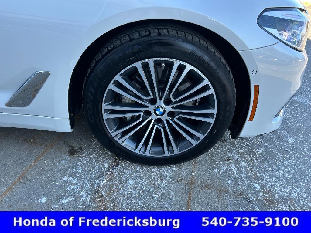 Used 2019 BMW 530i xDrive w/ Executive Package image 13
