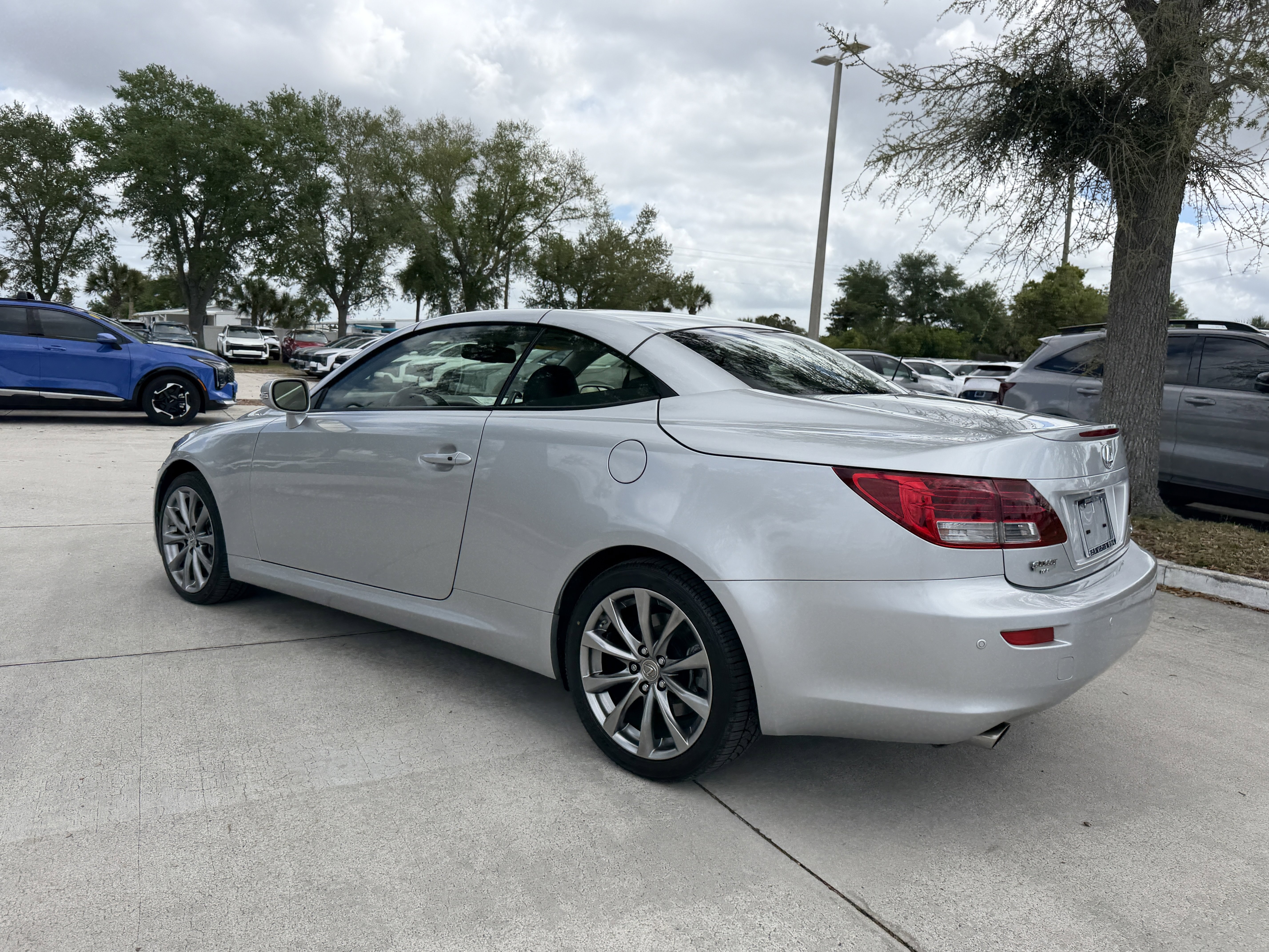 Used 2014 Lexus IS 250C w/ Luxury Package image 6