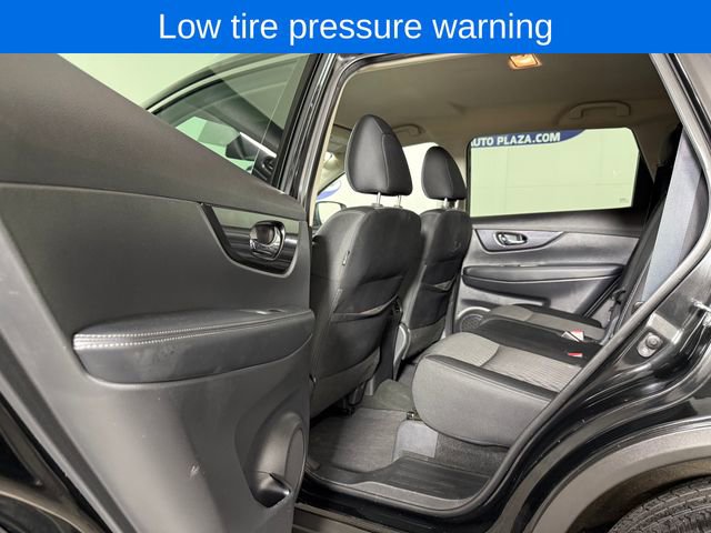 Used 2019 Nissan Rogue SV AWD/4WD image 13